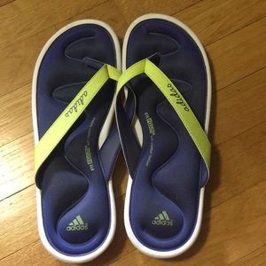 Adidas fit foam sandals